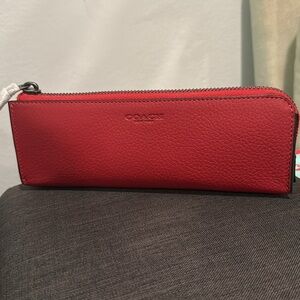 NWT COACH Red Organize Case-Leather